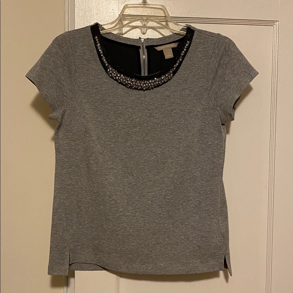 🎀 5/$20 🎀 Banana Republic short sleeve grey shirt size small